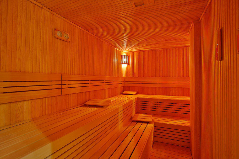 Doubletree By Hilton Istanbul Atasehir Hotel & Conference Centre Exteriör bild