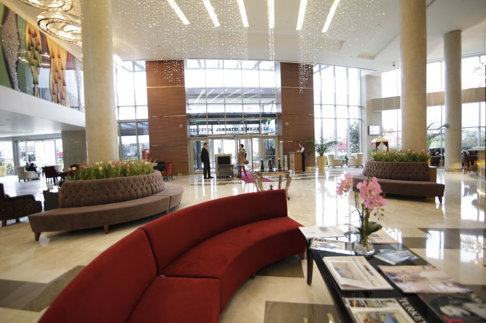 Doubletree By Hilton Istanbul Atasehir Hotel & Conference Centre Exteriör bild